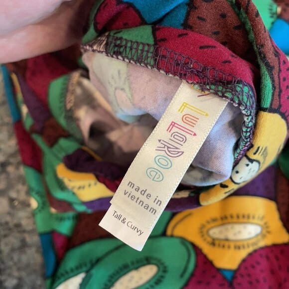 TC NWOT LuLaRoe Leggings B05 5156 - Picture 3 of 3